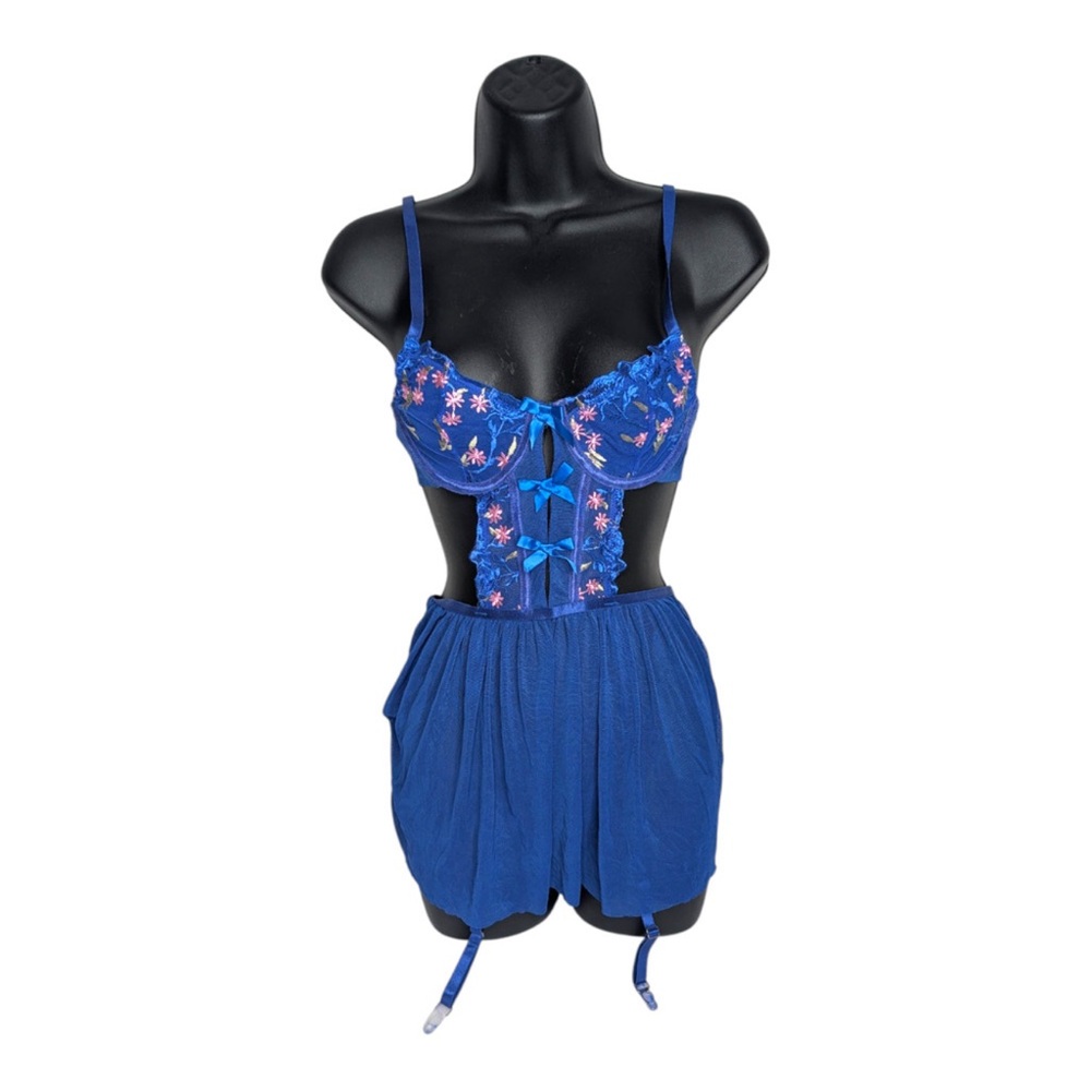 Women's Blue Lace Embroidered Sleepwear Size Small Babydoll Lingerie Brand New